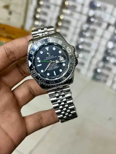 Luxury Collection Mens Wrist Watch For Sale in Gulistan-e-Jauhar | Karachi Ads - photo 4