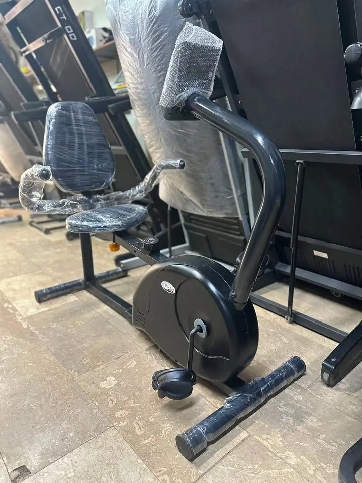 Magnetic recumbent bike - photo 3