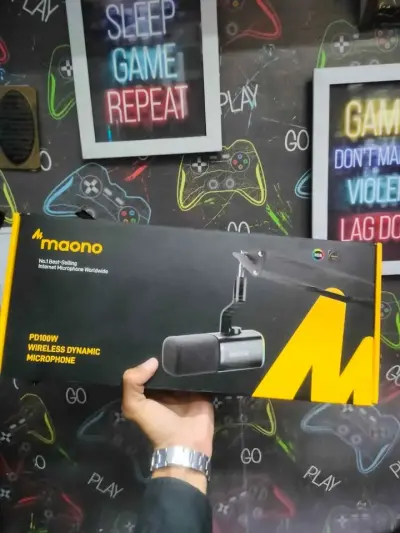 Maono PD100 XLR Dynamic Microphone | Professional Podcast Mic Box Pack - For Sale in North Nazimabad, Karachi