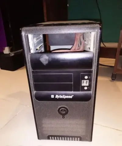 Mid range Gaming PC budget friendly For Sale in New Karachi, Karachi - photo 2