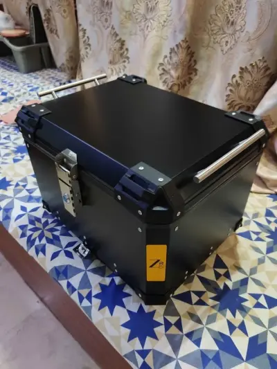Motorcycle aluminum panniers/top box For Sale in Gulistan-e-Jauhar | Karachi Ads - photo 6