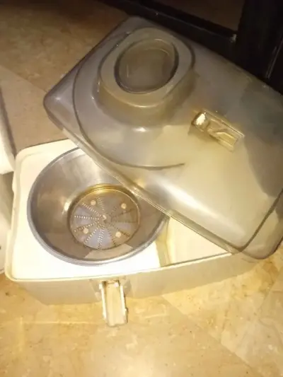 Moulinex juicer and blender 3 in 1 for Sale in Malir, Karachi - photo 3