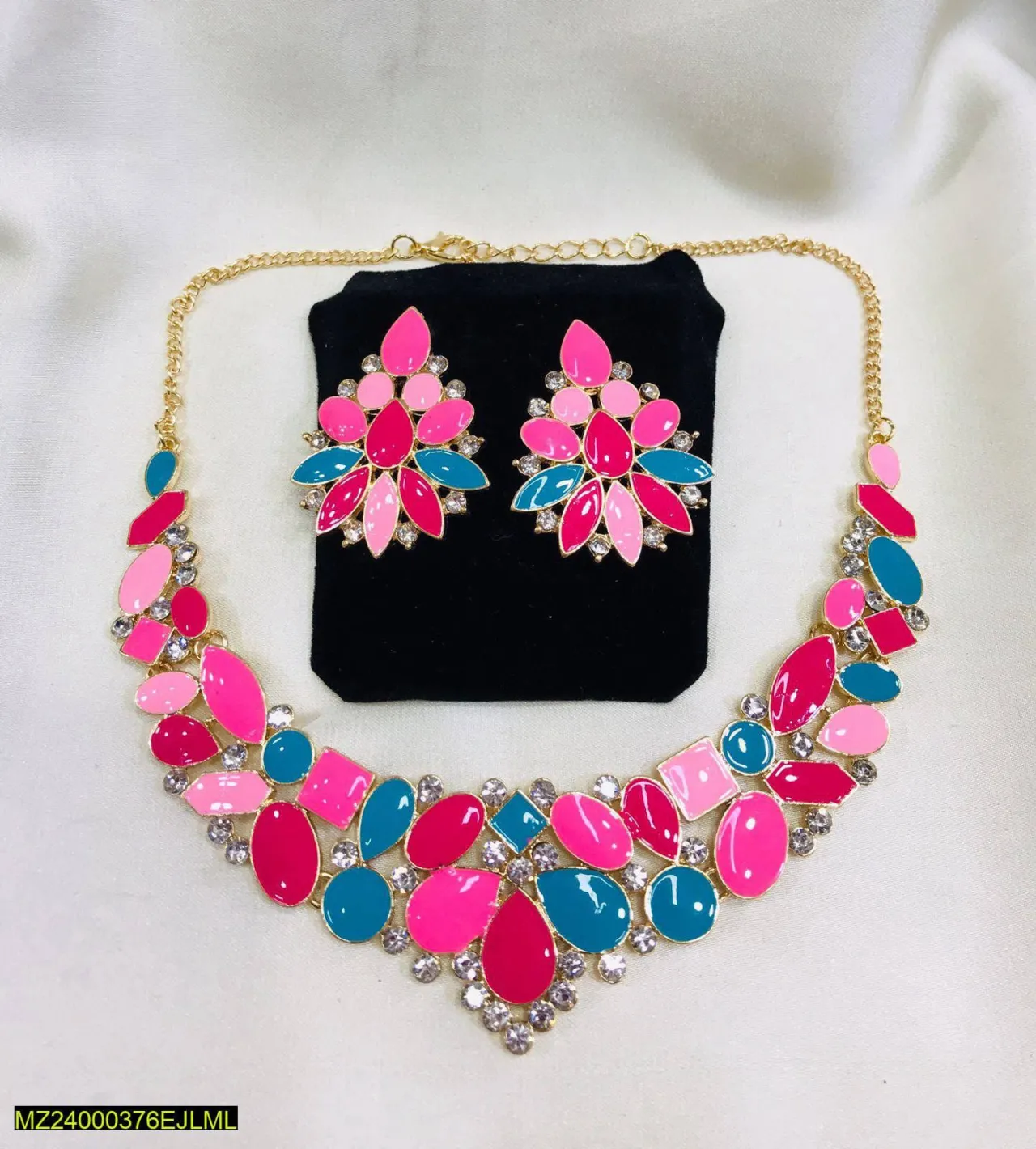 New Delighted, Unique Jewellery Sets For Sale in New Karachi | Karachi Ads - photo 6