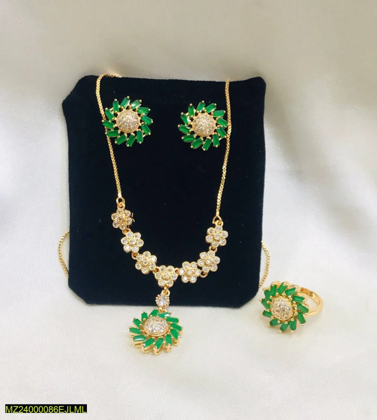 New Delighted, Unique Jewellery Sets For Sale in New Karachi | Karachi Ads - photo 7