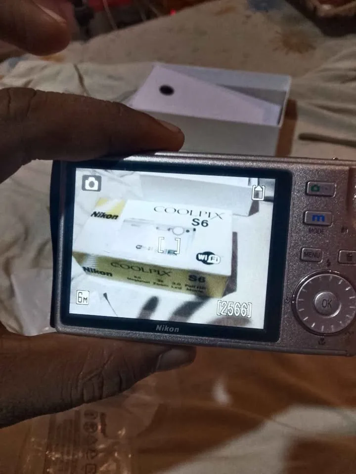 Nikon Coolpix s6 digital camera with all accessories HD video pics all bg blur camera - For Sale in Korangi, Karachi - photo 2