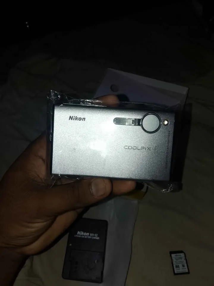 Nikon Coolpix s6 digital camera with all accessories HD video pics all bg blur camera - For Sale in Korangi, Karachi - photo 5
