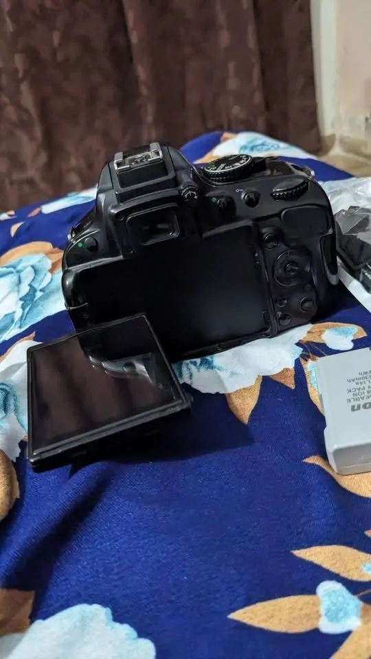 Nikon D5100 Full HD Videos rotate screen external mic supported - For Sale in Saddar, Karachi - photo 5