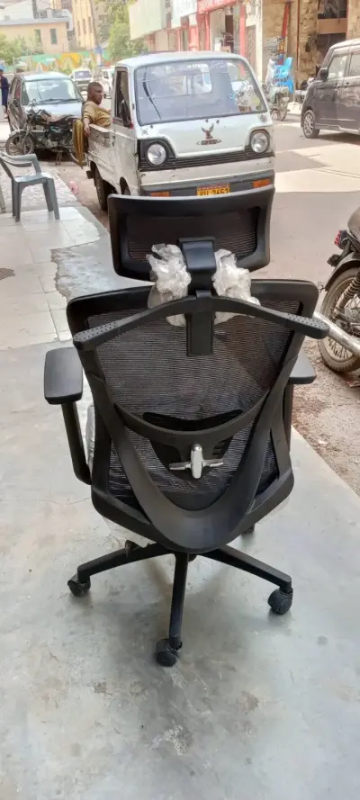 Office chair full imported For Sale in Gulistan-e-Jauhar | Karachi Ads - photo 2