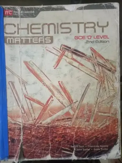 Olevels books and past papers available in used - photo 5