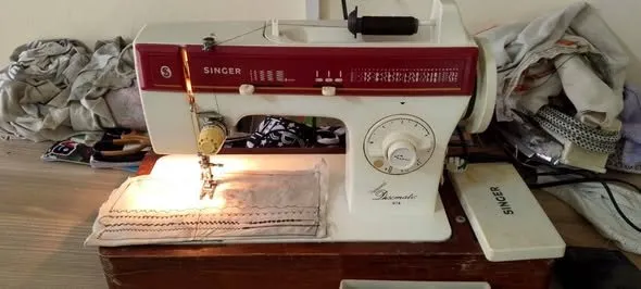 orignal motor & box. Simple silai,piko,kaaj & 50+design - photo 3