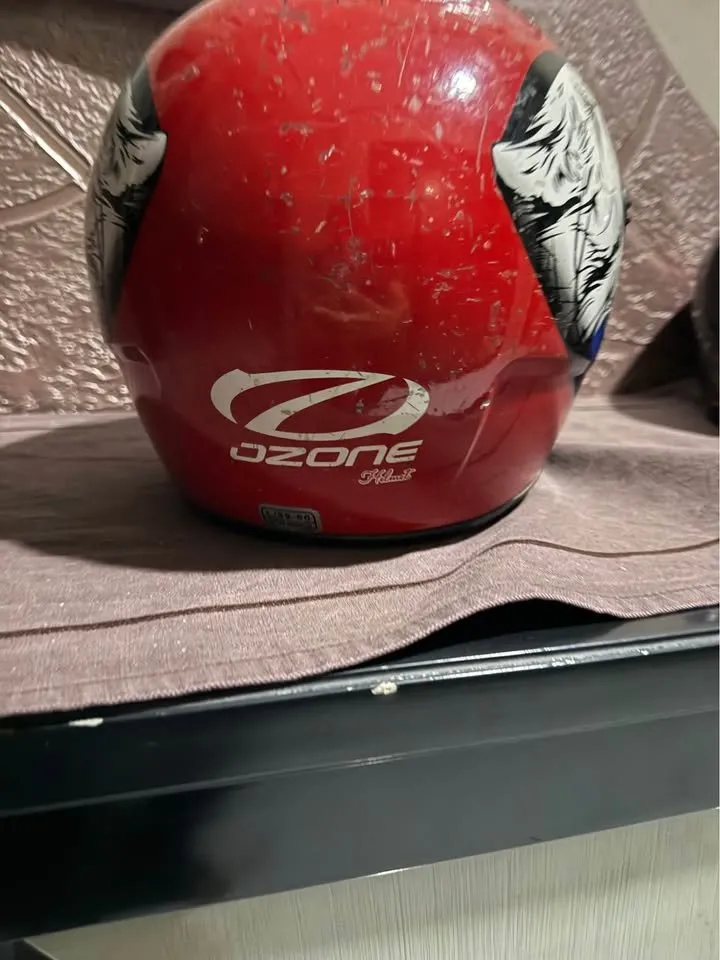 Ozone bike helmet/ vector bike helmet For Sale in Gulistan-e-Jauhar | Karachi Ads - photo 3