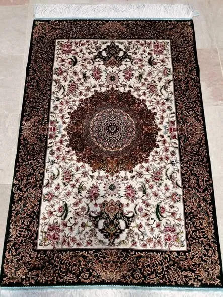 Parsian silky carpets- made in 100%silk best design good quality - photo 1