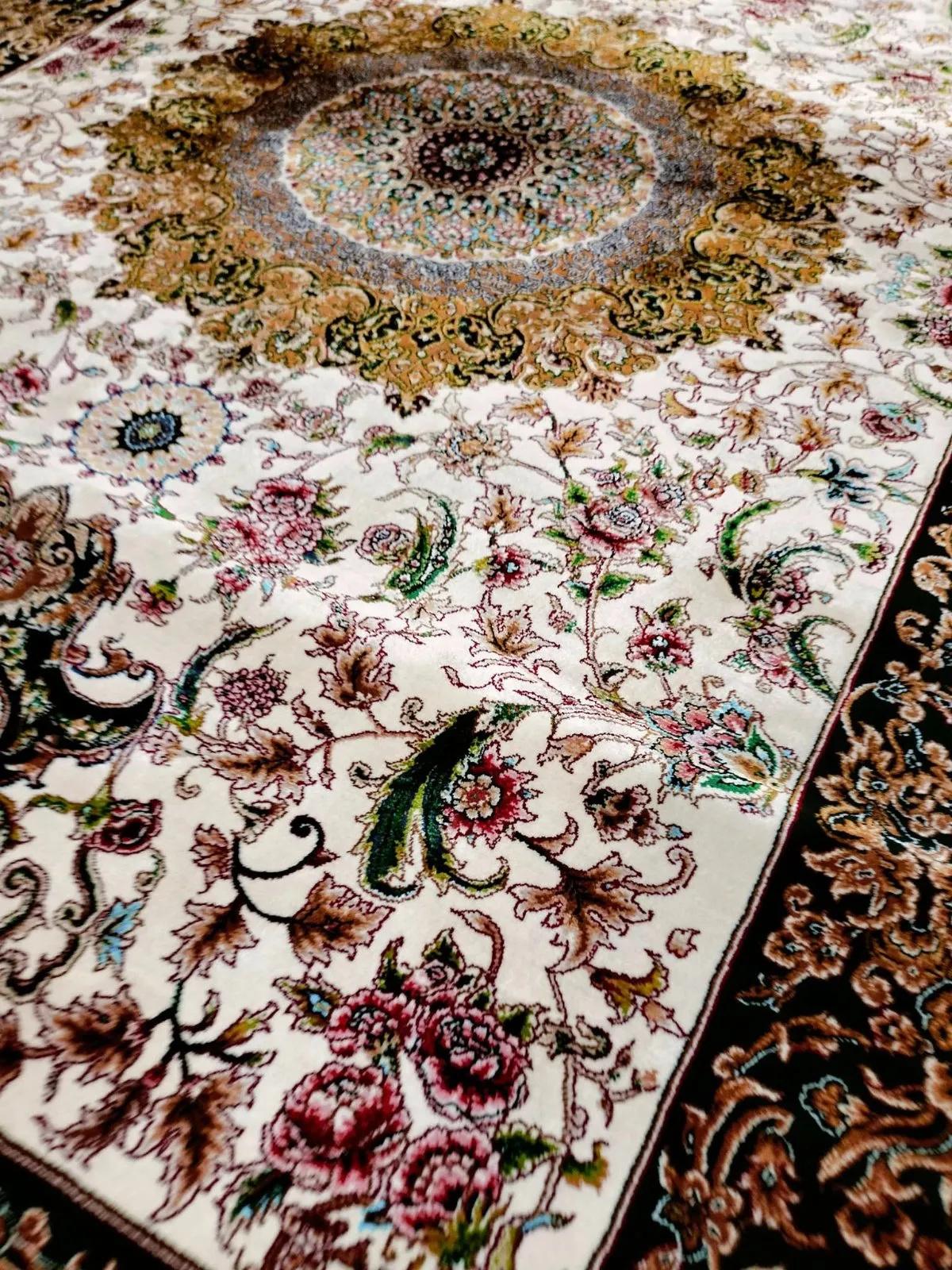 Parsian silky carpets- made in 100%silk best design good quality - photo 6