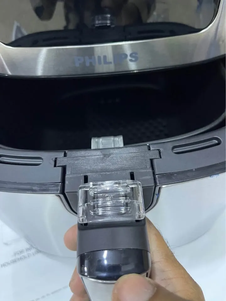 Philips Air Fryer 8 Litre Capacity Model # HD-9727 Dual Heavy Element Digital ITALY Lott for Sale in Korangi, Karachi - photo 3