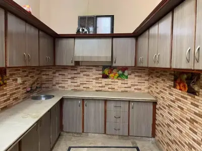 Pia society portion for rent For Rent in PIA Society | Karachi Ads