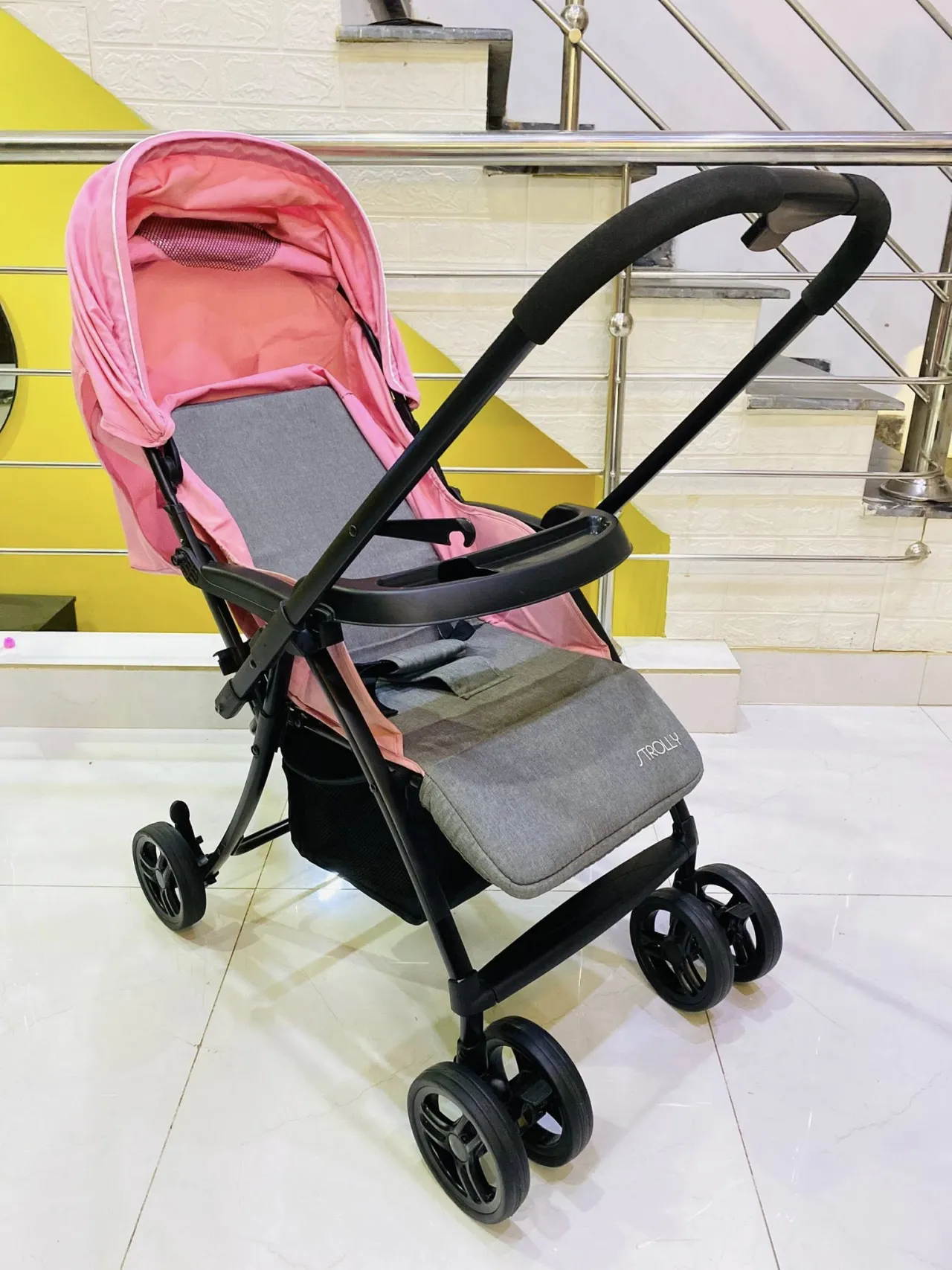 Pink Baby Stroller – Lightweight & Foldable For Sale in New Karachi | Karachi Ads - photo 2