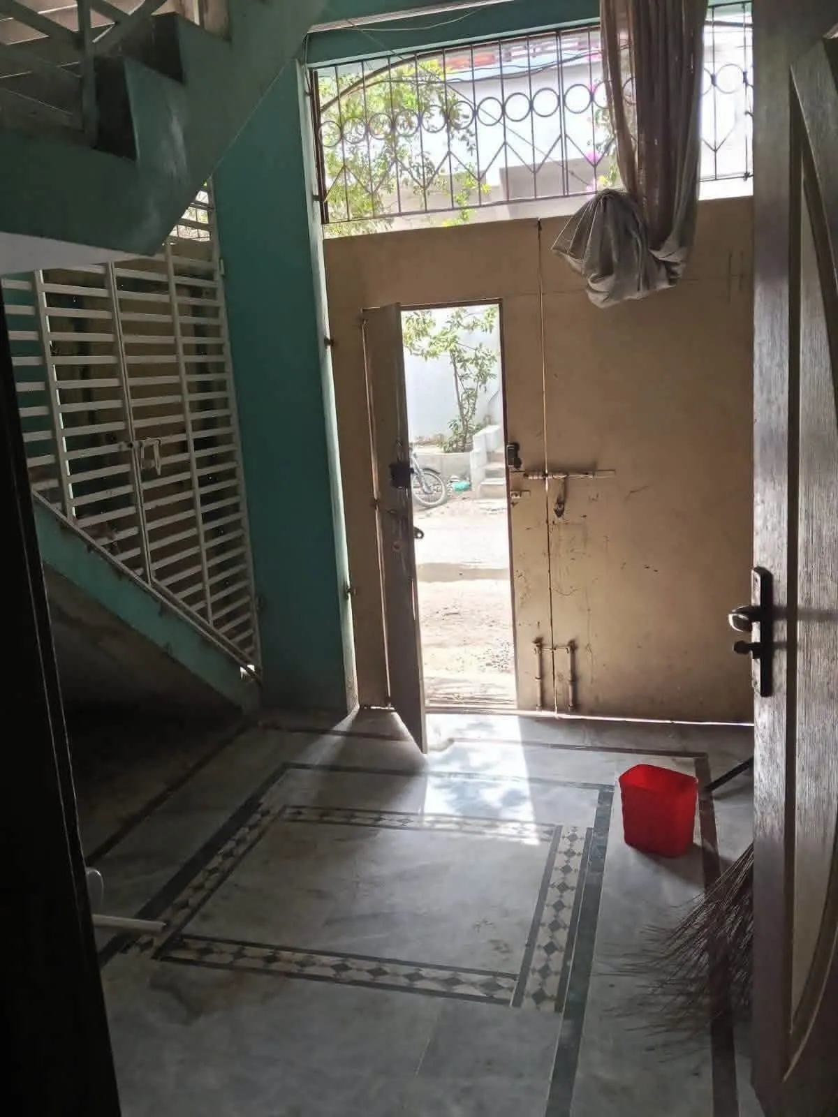 Portion for Rent - photo 1