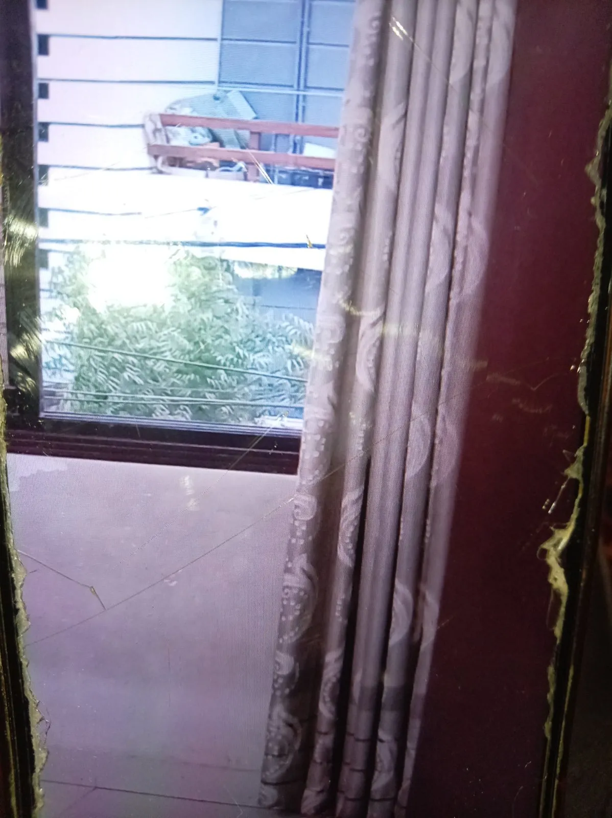 Portion west open available for sale (5 room) 1.65 cr Demands - photo 2