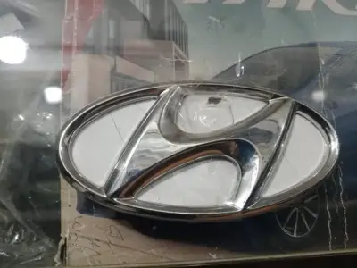🚗 Premium Car Front Grille Emblems Available! ✨ For Sale in Gulistan-e-Jauhar | Karachi Ads