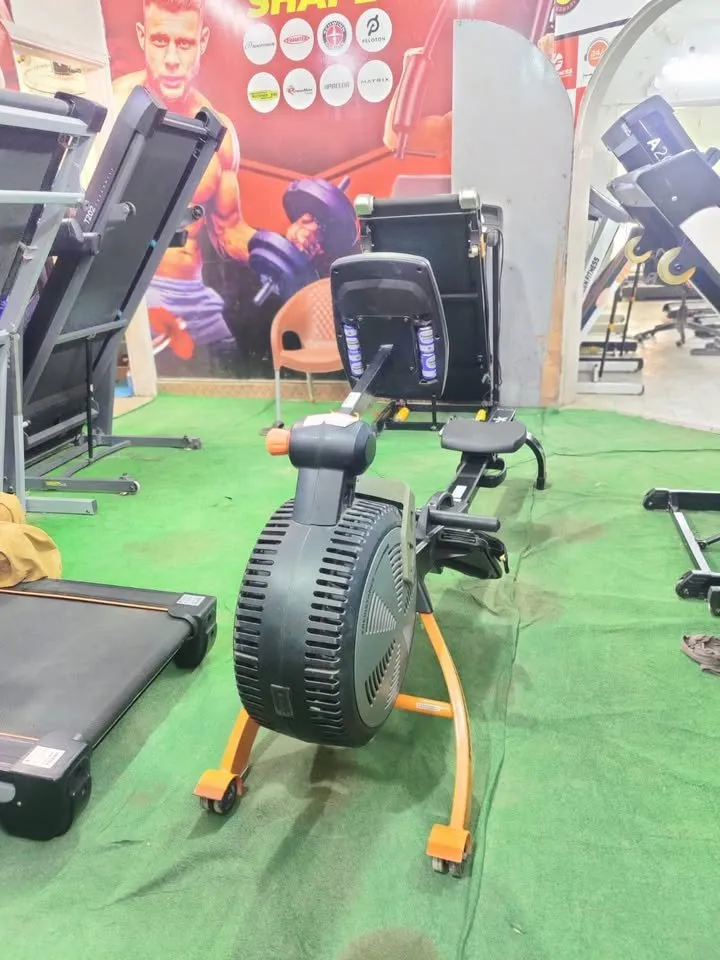 Premium rowing machines and Gym Equipment Sale πͺ - photo 4