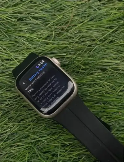 ⌚ Premium Smart Watch – Stylish & Feature-Packed For Sale in Clifton | Karachi Ads - photo 2