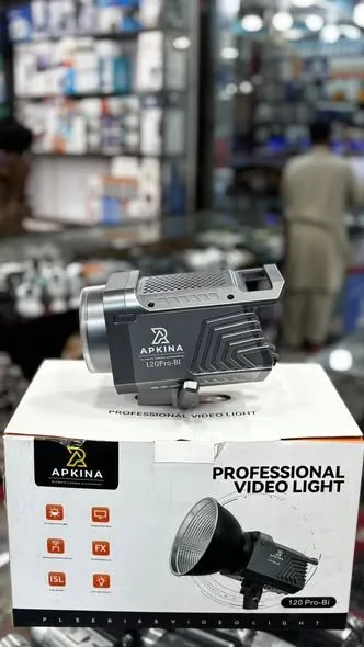 Professional Video Lights - For Sale in Saddar, Karachi - photo 3