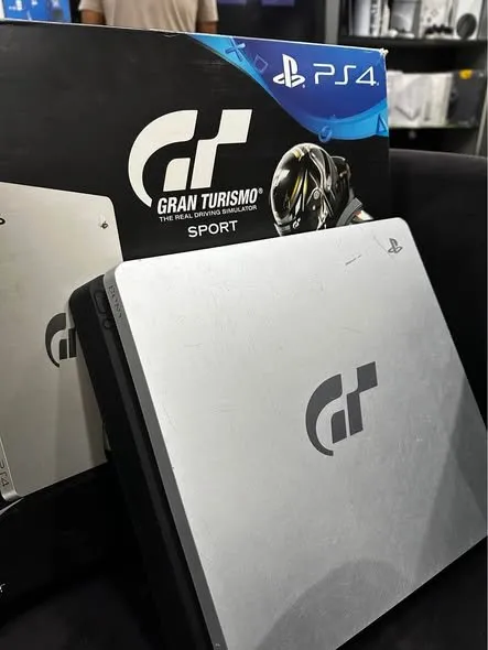 🎮 PS4 Slim Jailbreak – Ready for Gaming! - photo 3