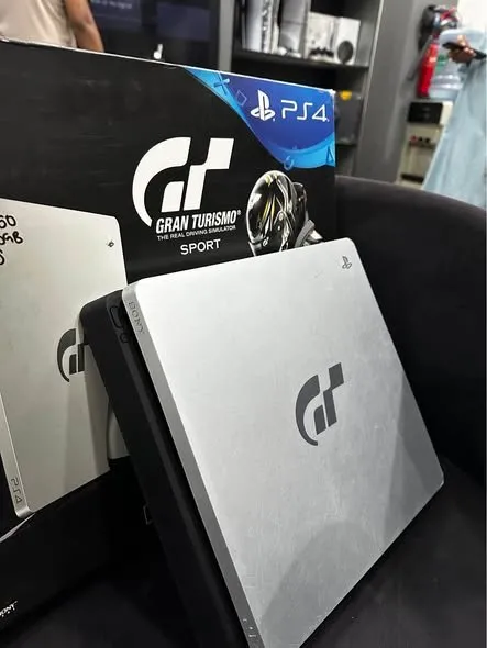 🎮 PS4 Slim Jailbreak – Ready for Gaming! - photo 5