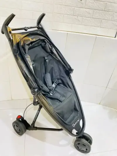 Quinny stroller available for sale - photo 4