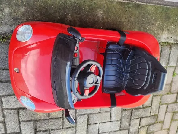 Reggies Road Racer Electric Car ! Brand new(used 3 times) comes with remote and charger! For Sale in Bahria Town Karachi | Karachi Ads - photo 3
