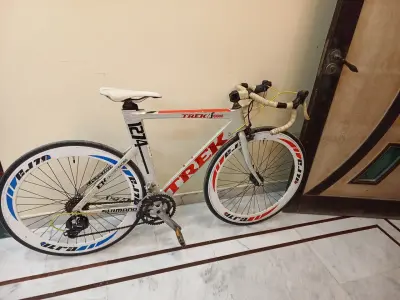 Road bike For Sale in Korangi Industrial Area | Karachi Ads