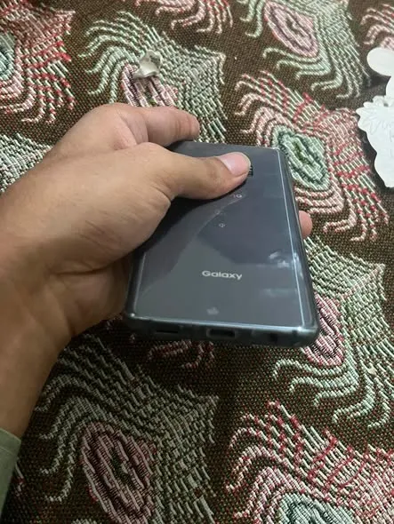 Samsung S25 For Sale in Gulistan-e-Jauhar | Karachi Ads - photo 3