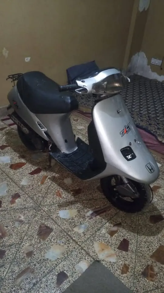 Scooty Honda 49cc - photo 2