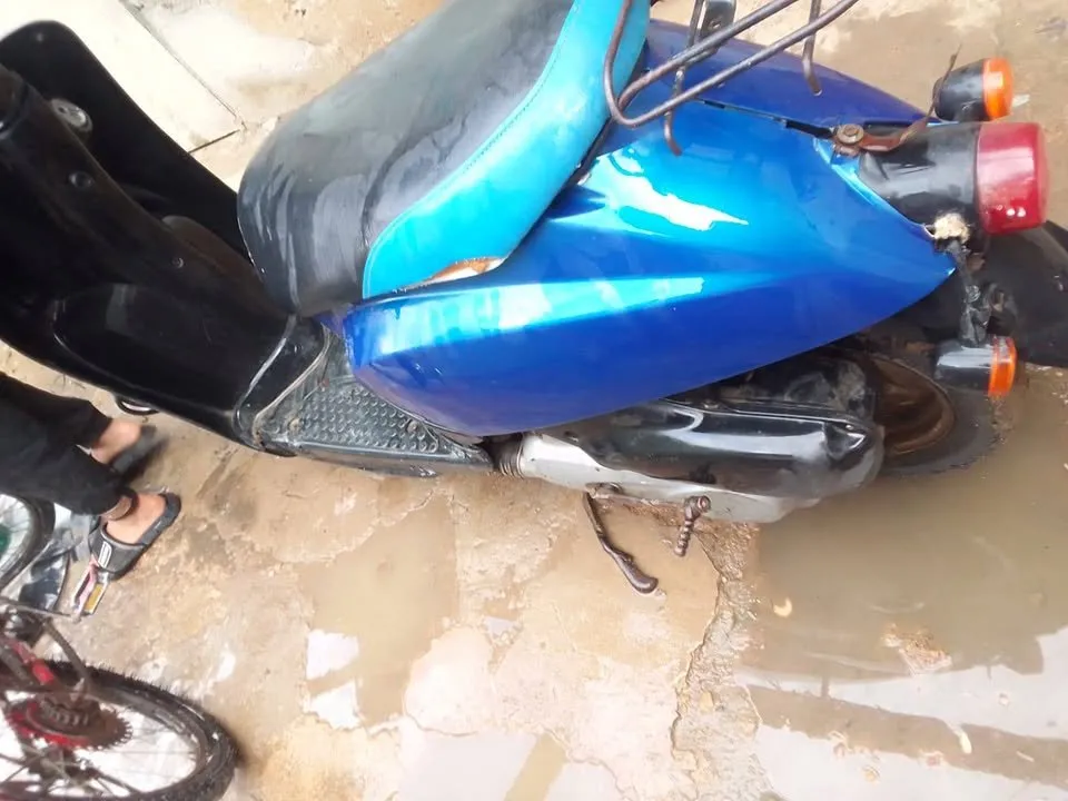 Scooty Honda 49cc good condition all okay For Sale in Gulistan-e-Jauhar | Karachi Ads - photo 4