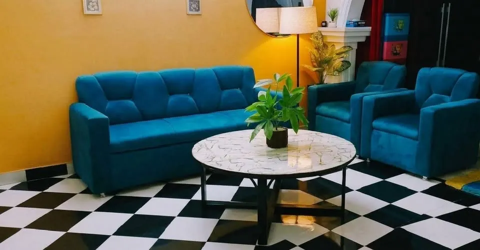 Selling 5 seater Sofa Set For Sale in Malir | Karachi Ads - photo 1