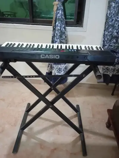 Selling Casio Ctk 530 Keyboard With Adapter And New Softcase Bag - photo 2