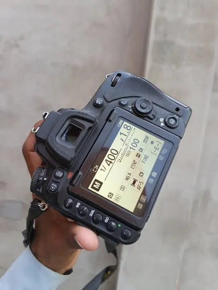 Selling Nikon D750 with 50mm lens For Sale in Gulistan-e-Jauhar, Karachi - photo 4