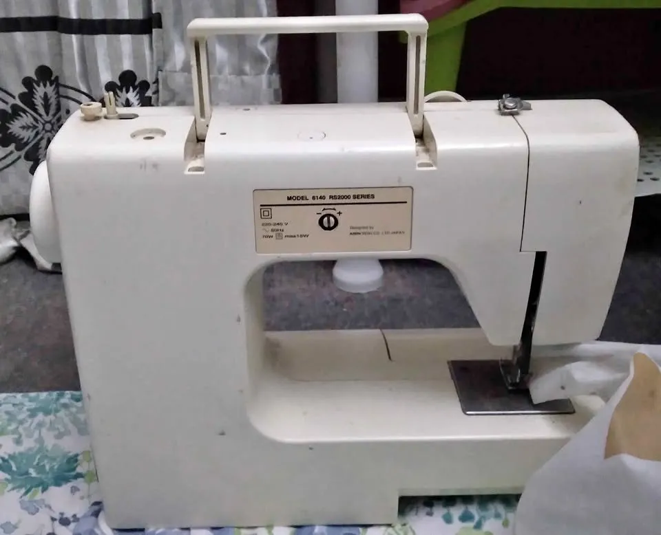 Sewing Machine. - photo 1