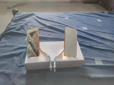 Side Mirrors iPhone Style For Sale in New Karachi | Karachi Ads - photo 4