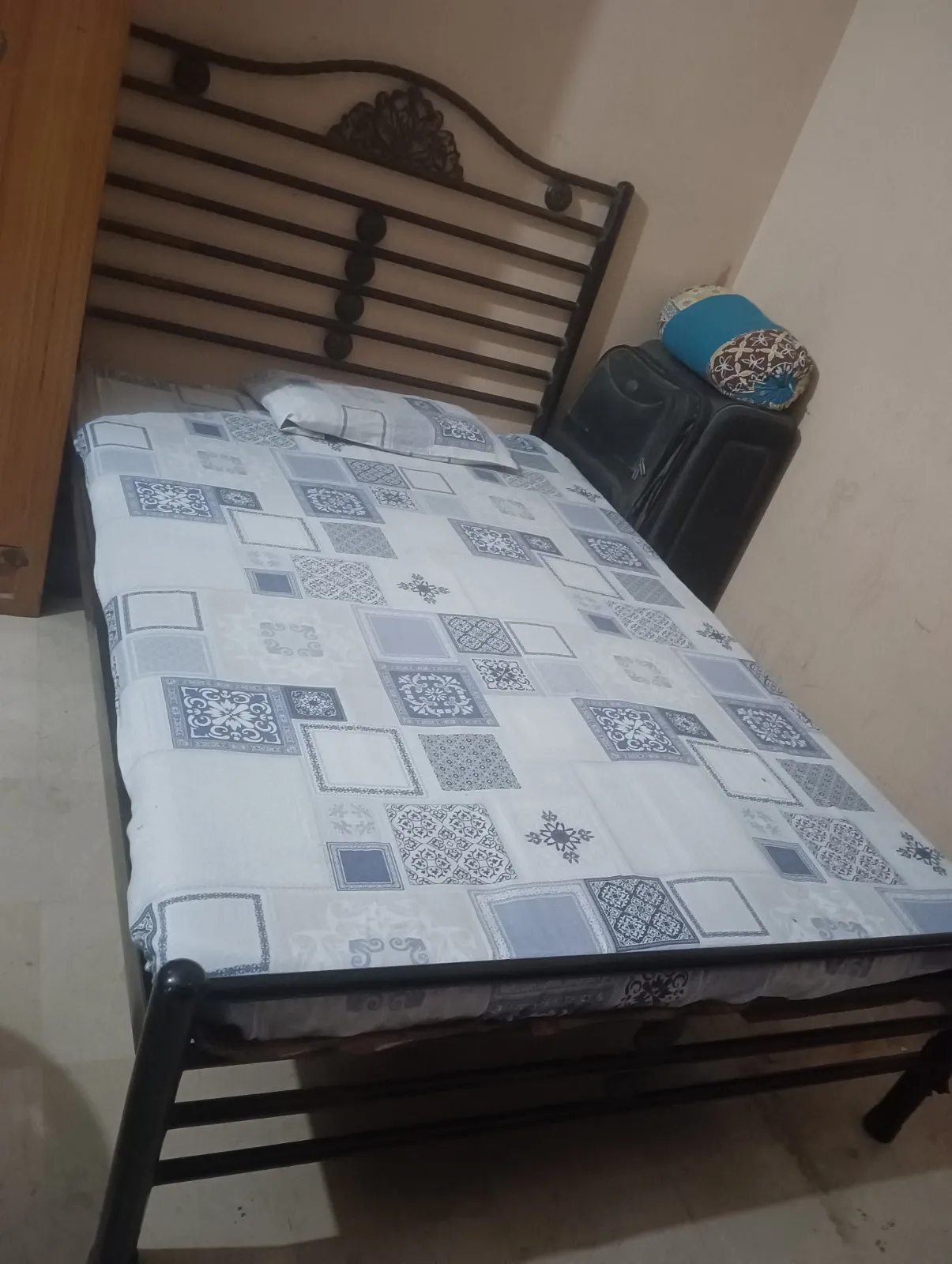 Single Bed - photo 4