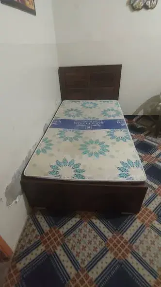 Single Bed with Foam Mattress For Sale in North Karachi | Karachi Ads - photo 3