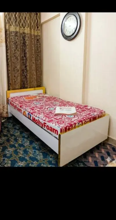 Single bed with Mattress bed condition new