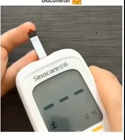 Sinocare Glucometer - photo 2