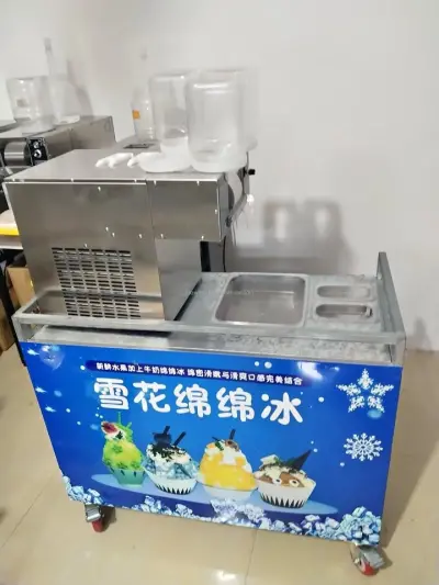 Snowflake ice Machine 1200W with Original trolley