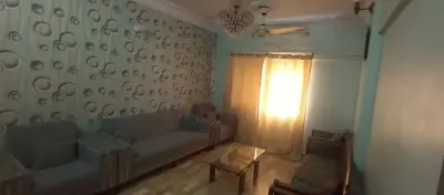 Spacious 3 Bed DD Flat For Sale in Karachi | Boundary Wall Apartment - photo 2