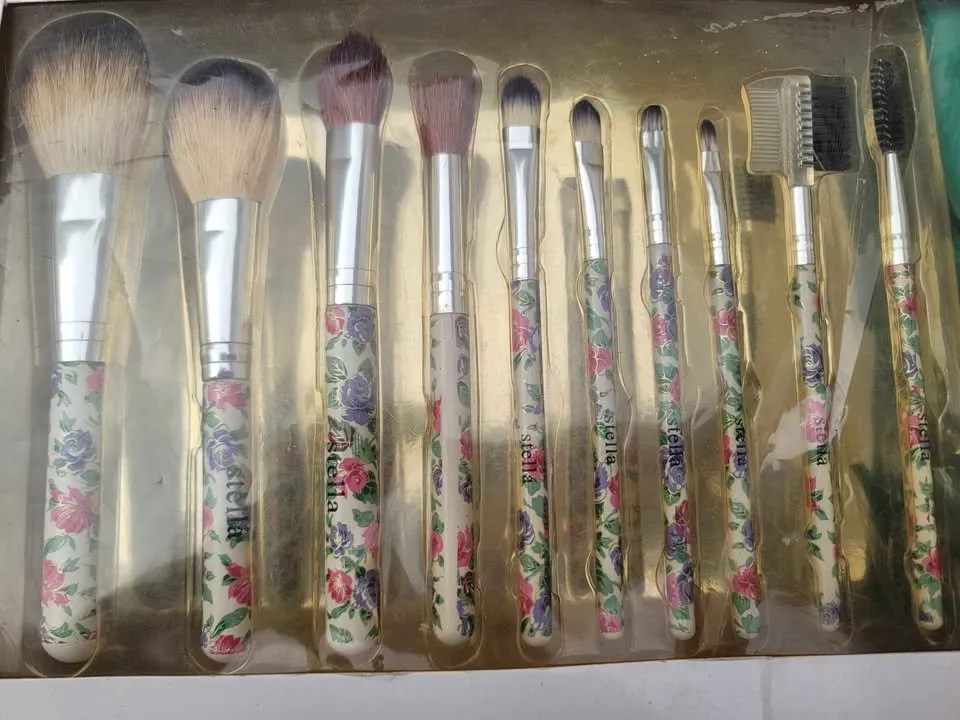 STELLA makeup brush kit with pouch - photo 2