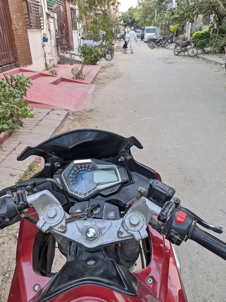 Sultan 250cc | 2019 model | 10km Drive | For Sale in North Karachi | Karachi Ads - photo 2