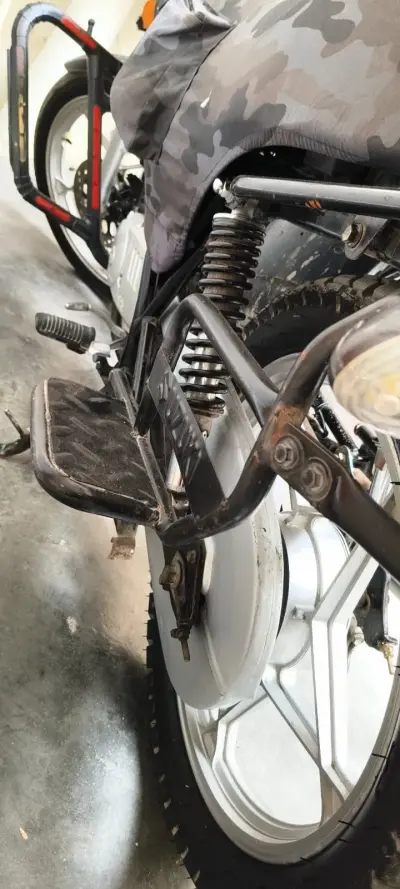 Suzuki gs150se