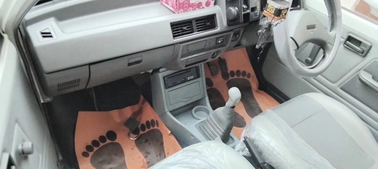 Suzuki Mehran VX 2010 - photo 11