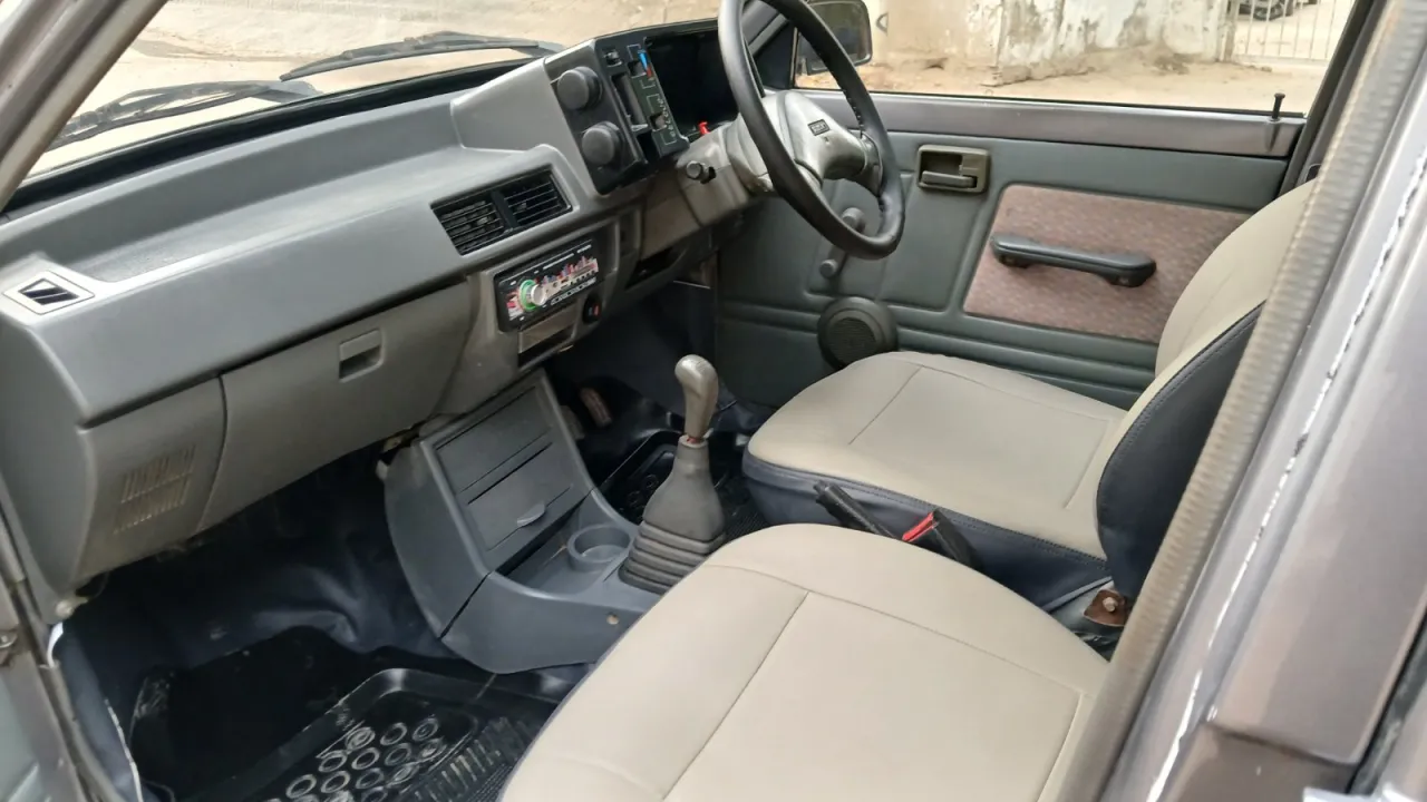 Suzuki Mehran VXR 2018 1st Owner For Sale in Gulshan-e-Iqbal Block 10 | Karachi Ads - photo 12